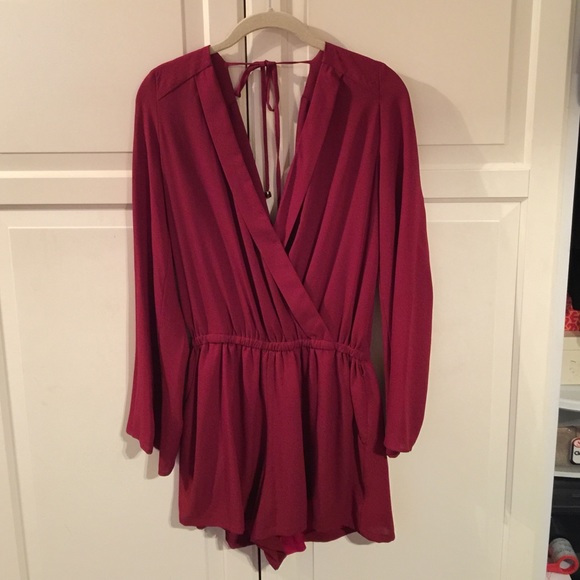 Guess short jumpsuit Sz Medium