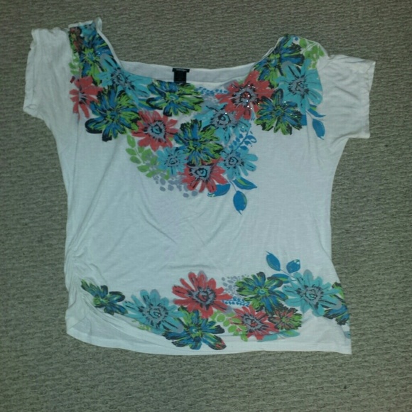 Floral tee