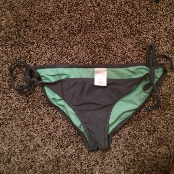 Bathing suit