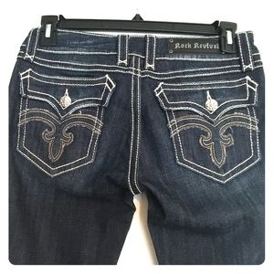 NWOT Rock Revival, Debbie Straight