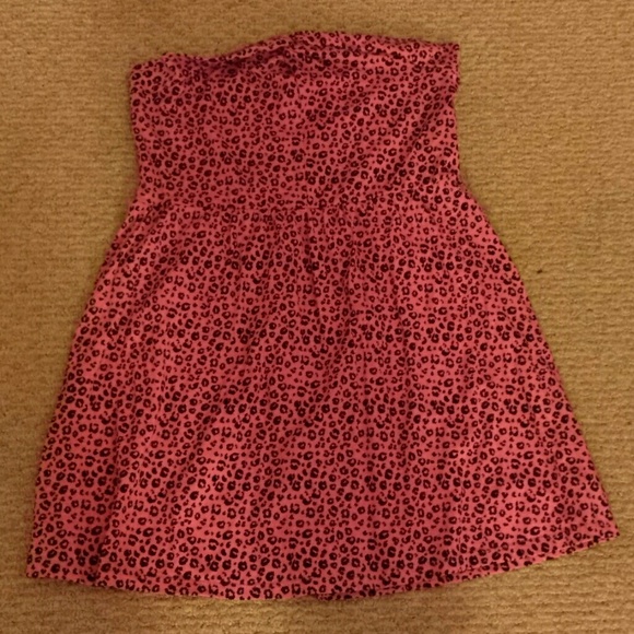 Strapless dress