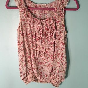 Floral ruffled tank
