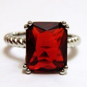 Regal Red Crystal Ring
