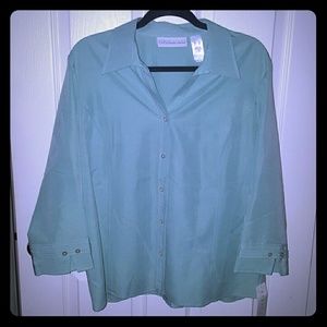 Mint green blouse NWT