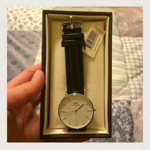 BRAND NEW CLASSIC SHEFFIELD WATCH
