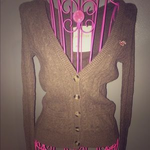 Hollister dark brown cardigan🙊