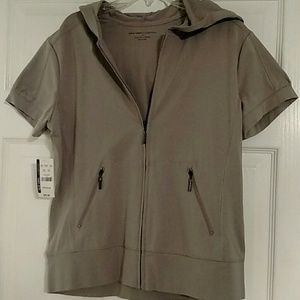 Short sleeve jacket