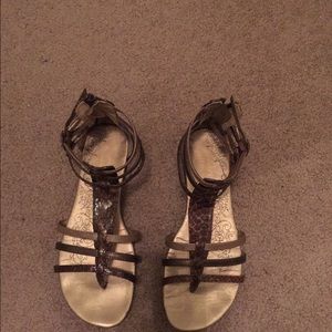 Maqueen sandals