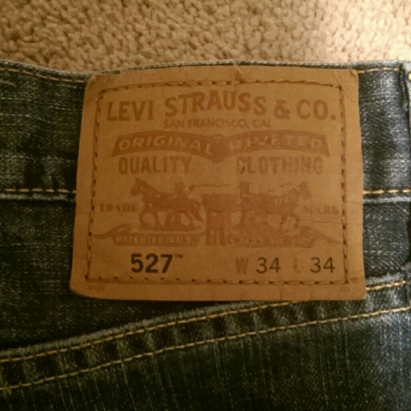 Men's Levi jeans - Picture 2 of 3