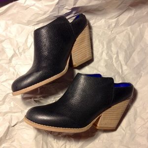 Jeffrey Campbell Vinton Mule Bootie 7.5