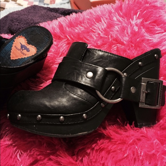 Rocket dogs black