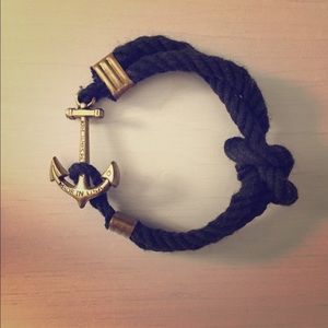 Anchor bracelet!