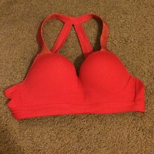 NWOT VSX SHOWTIME SPORTS BRA 34A
