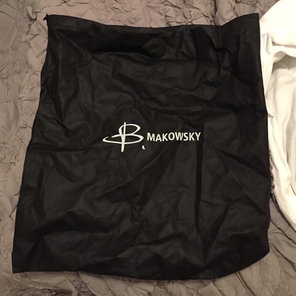 Large dust bag