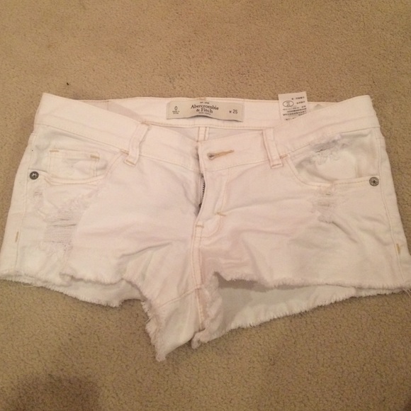 white distressed shorts