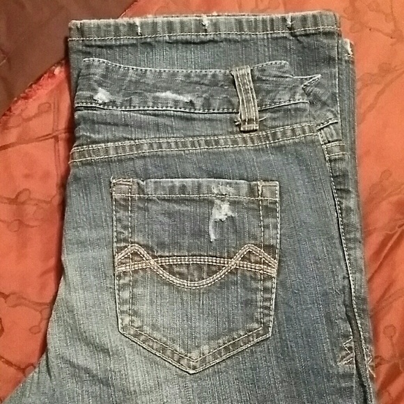 Jeans - Picture 2 of 3