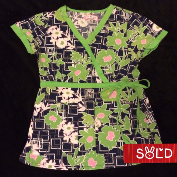 Koi Scrub Top - Mock Wrap - navy blue, green, pink - Picture 1 of 2