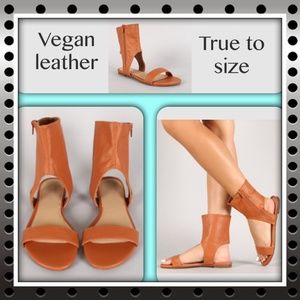 SALE🔥hot new listing🔥cuffed ankle zip sandal