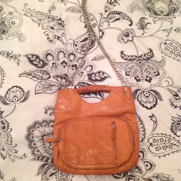 🔥Lowest 🌟BCBG maxazria leather Crossbody purse