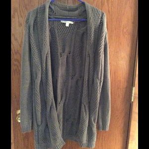 Gray knitted cardigan