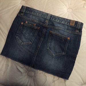 ✨💫Guess Denim Skirt✨💫