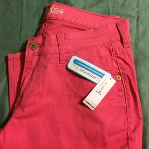 Old Navy rockstar size 12