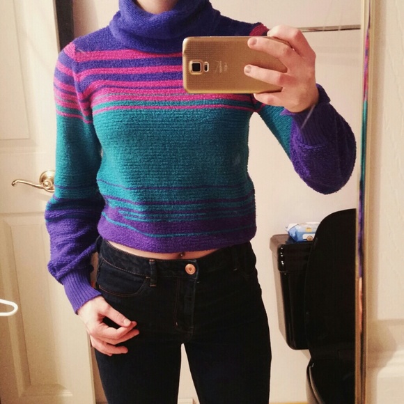 cool 90s sweater