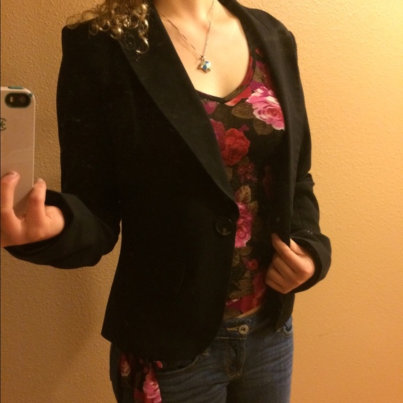 Black Floral print shirt - Picture 2 of 3