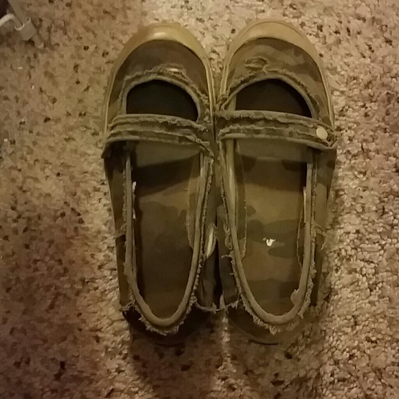 Camo Keds - Picture 1 of 2