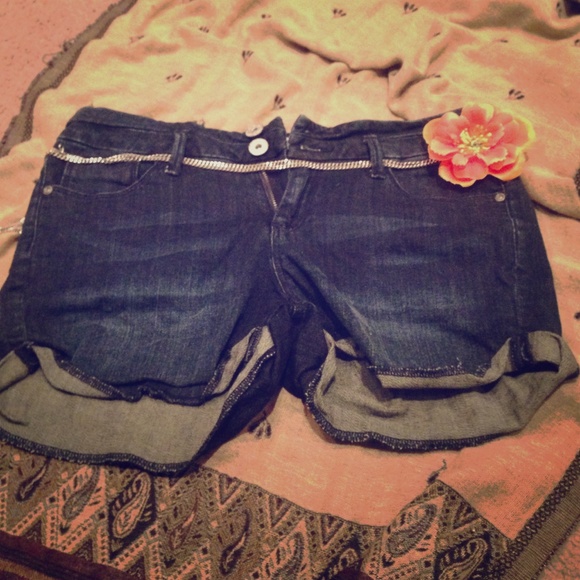 Candies blue shorts size 9.