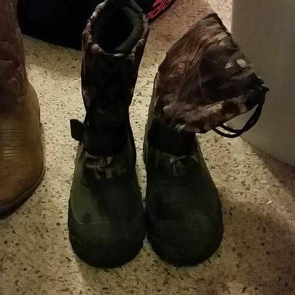 Camo hunting boots. - Picture 1 of 1