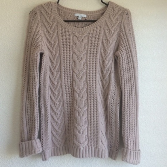 Gap beige sweater