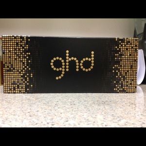 *New* ghd Gold Series 2 inch flat iron