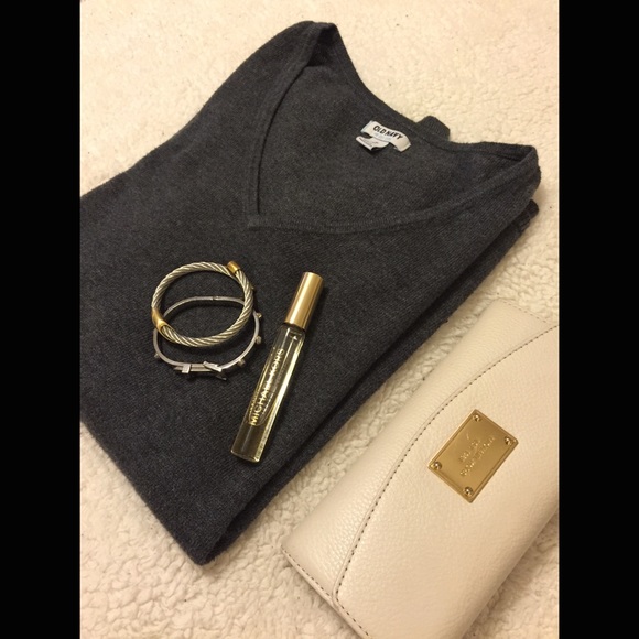 Old Navy Long Sleeves - Picture 2 of 2