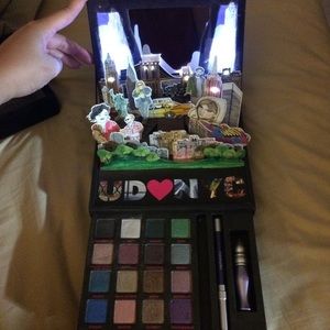 Urban decay NYC Palette