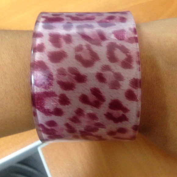 Bangle bracelet - Picture 1 of 2