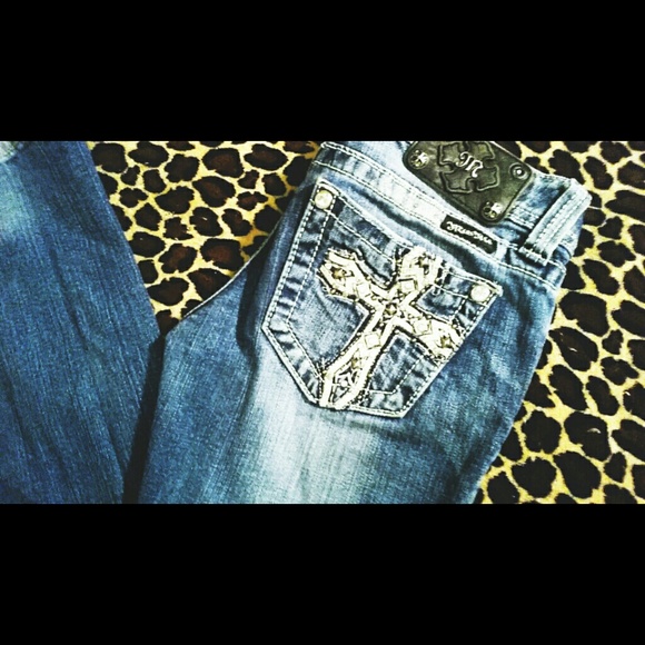 Miss Me Size 25