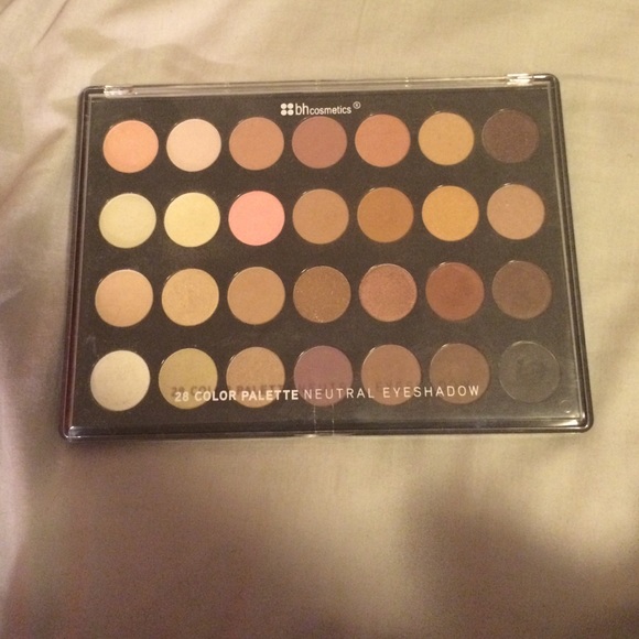 BH cosmetics palette