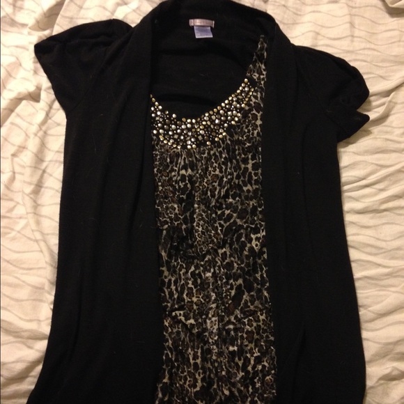 Leopard print top with ruffles