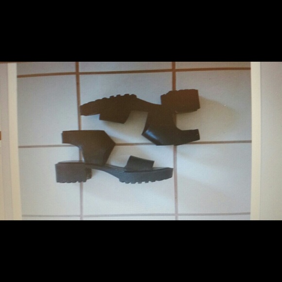 ISO! ! Please help - Picture 3 of 3