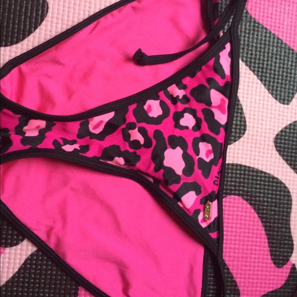 VS PINK cheetah print two piece - Picture 2 of 3