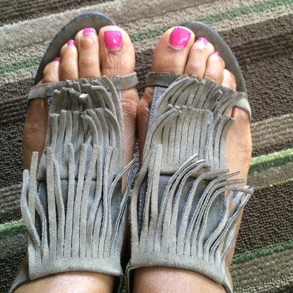 Grey fringed sandles