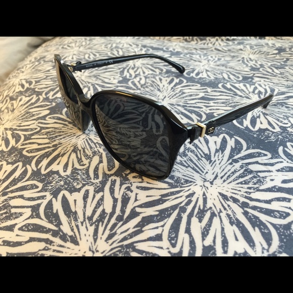 Chanel sunglasses