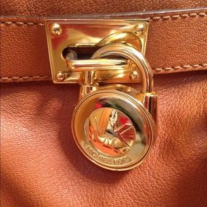 Michael Kors Bags - Michael Kors Hamilton-Large Michael Kors Bags - Michael Kors Hamilton-Large