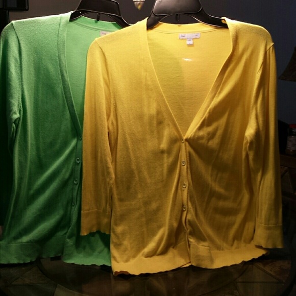 2 spring sweaters from GAP