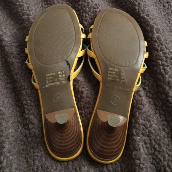 DONATED - Picture 3 of 4