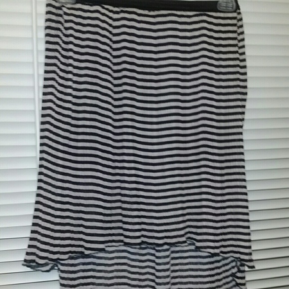 High front long back skirt