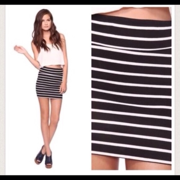 Pinstripe mini skirt does not fold over.