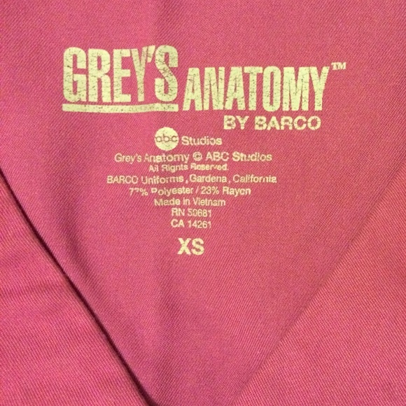 Scrubs - Grey's Anatomy Mock Wrap Top - pink - Picture 2 of 4