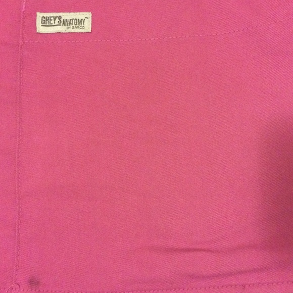 Scrubs - Grey's Anatomy Mock Wrap Top - pink - Picture 4 of 4